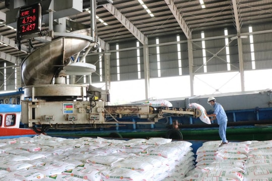 Hai 'ông lớn' Việt Nam đang nắm giữ át chủ bài giữa cảnh Hormuz gây đứt gãy chuỗi cung ứng phân bón toàn cầu