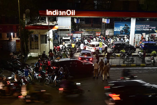 Buồn của một nền kinh tế châu Á: Đang trên soán ngôi Đức, Nhật Bản bất ngờ hứng cú sốc Trung Đông, tăng trưởng nguy cơ sụt mạnh