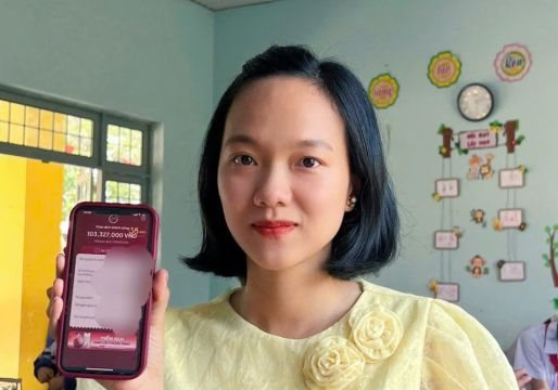 Tài khoản nhận 100 triệu đồng: Nguyễn Thị Kim Liên phải lên công an làm việc