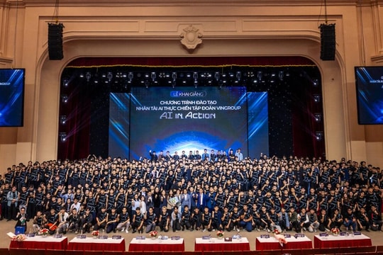 Vingroup lần đầu mở khoá đào tạo 20.000 người, học xong có thể làm cho tỷ phú Phạm Nhật Vượng với thu nhập tới 50 triệu/tháng