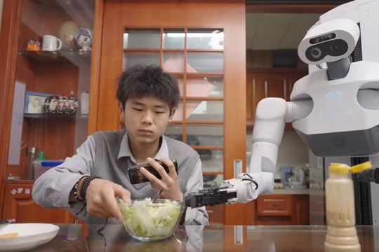 Các quốc gia khác không muốn dây vào, Trung Quốc vẫn dấn thân vào lĩnh vực bị coi là "nhảm nhí", tốn kém