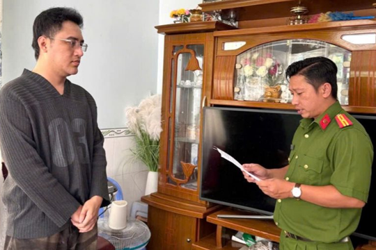 Phát hiện nhân viên tín dụng ngân hàng SN 1994 có giao dịch 20 tỷ đồng với 5 người, công an vào cuộc điều tra làm rõ