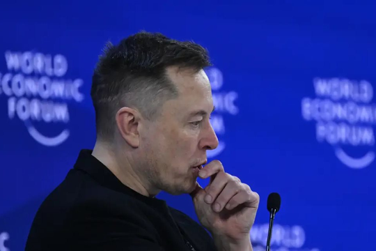 Chưa từng có trong lịch sử: Tesla đang ‘ế’ 50.000 ô tô, cổ phiếu lao dốc giữa mùa đông xe điện