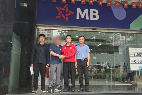 Nhận 450 triệu đồng từ STK 0963955xxx, thanh niên SN 2007 đang học ở Hà Nội, lập tức nhận cuộc gọi từ công an, yêu cầu phối hợp làm việc