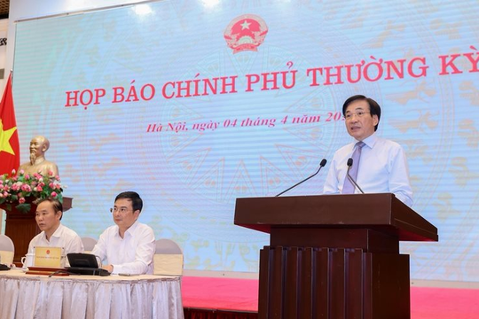 Bộ trưởng Trần Văn Sơn: Kinh tế - xã hội quý I đạt nhiều kết quả tích cực, khá toàn diện