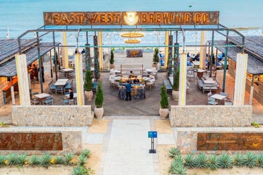 Một buổi chiều hoà nhịp sống biển ở Quy Nhơn: Hoá ra Việt Nam mình đẹp, "chill" đến thế!