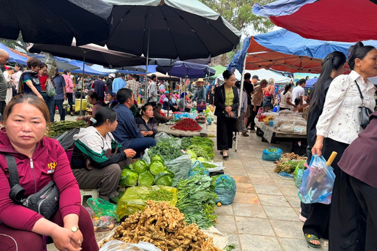 Mục tiêu GDP năm 2026: Khó khăn và rất áp lực