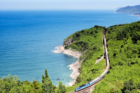 Ngành đường sắt tăng giá vé hành khách và vận chuyển hàng hóa từ 3-5%