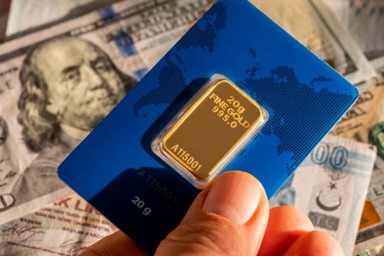 Giá vàng giảm mạnh nhất gần 13 năm, nhiều NHTW rục rịch đi bán, chuyên gia cảnh báo: Nhà đầu tư không nên làm theo, vì sao?