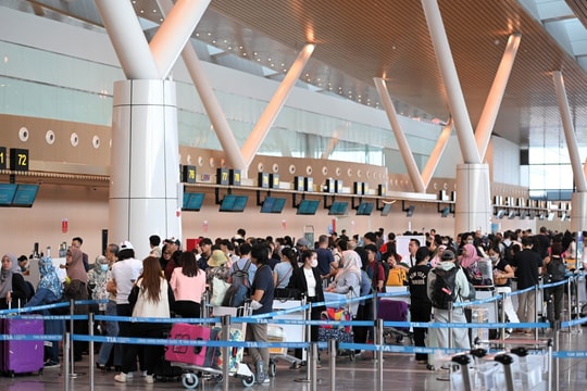 Cảnh báo nóng đến những người đặt phòng khách sạn, vé máy bay, làm visa để đi du lịch dịp lễ 30/4-1/5