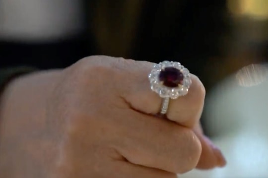 Mua trang sức 750 triệu đồng được giảm giá còn 110 triệu, khách bị chủ tiệm vàng kiện để đòi lại: Tòa án phán quyết bất ngờ