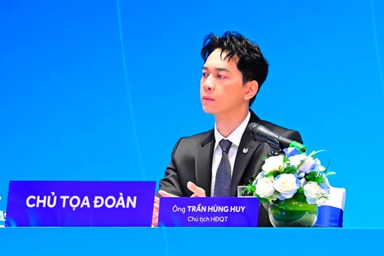 ACB đạt 5.400 tỷ đồng lợi nhuận trong quý 1, Chủ tịch Trần Hùng Huy trả lời về nhóm cổ đông lớn Âu Lạc