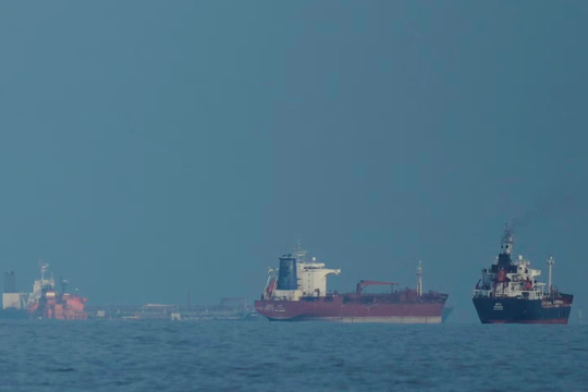 Iran định làm một việc chưa từng có ở Eo biển Hormuz, nhiều đồng minh Mỹ nơm nớp lo sợ