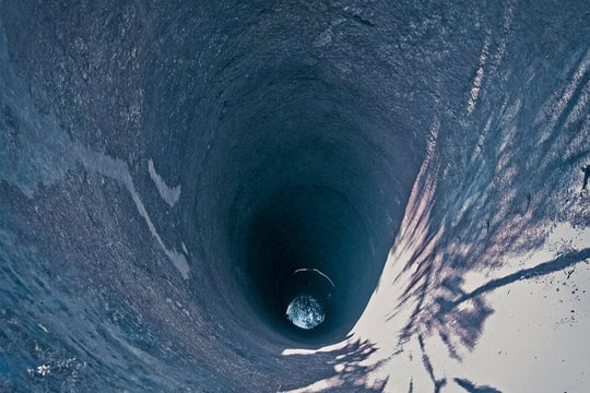 "Tàu sân bay lòng đất" 500 tấn của Trung Quốc đâm sâu hàng cây số, phá "lời nguyền" trấn yểm kho báu vạn năm