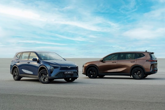 Hãng xe của tỷ phú Phạm Nhật Vượng tiếp tục phủ bóng thị trường: 27.600 xe điện bán ra trong tháng 3