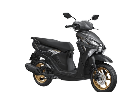 Yamaha ra mắt xe máy hybrid đầu tiên ở Việt Nam: Đầy đủ app, smartkey, giá từ 30,4 triệu đồng đấu Honda Vision 