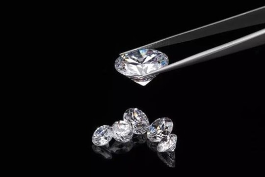 Một cổ phiếu bất động sản có nguy cơ bị loại khỏi rổ VNDiamond 