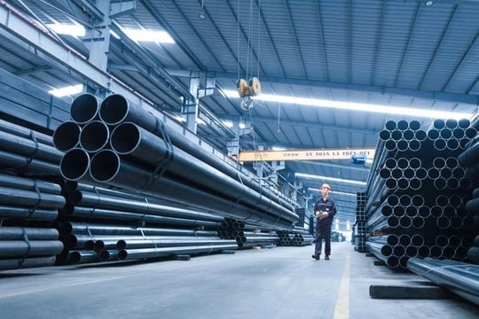 Cổ phiếu thép đồng loạt “bay cao”, VN-Index vượt 1.775 điểm