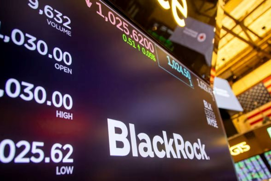 Gã khổng lồ quản lý 14.000 tỷ USD BlackRock khuyến nghị tăng tỷ trọng cổ phiếu