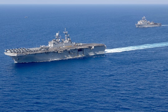 Thị trường đặt cược Mỹ - Iran có thể đạt thỏa thuận bất chấp việc phong tỏa Eo biển Hormuz