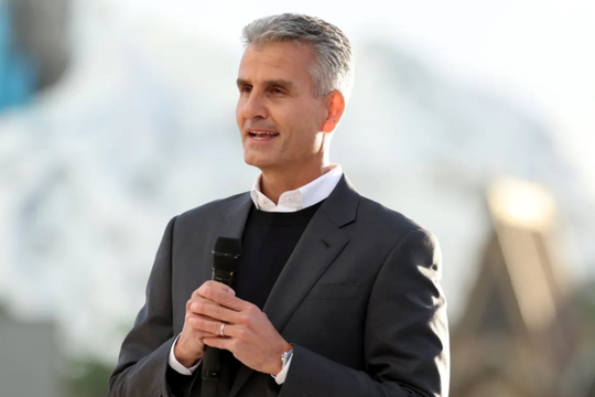 Một công ty giải trí nổi tiếng thông báo sa thải 1.000 nhân sự 