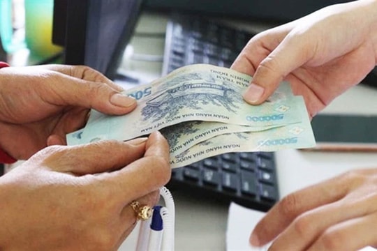 Chuyên gia Thuế có khuyến cáo đến hộ kinh doanh nhận tiền mặt từ khách hàng