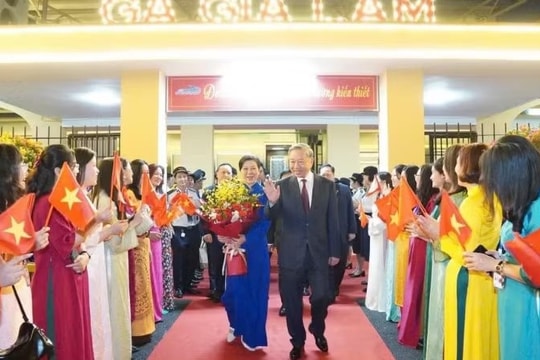 Tổng Bí thư, Chủ tịch nước Tô Lâm về nước, kết thúc tốt đẹp chuyến thăm cấp Nhà nước đến Trung Quốc