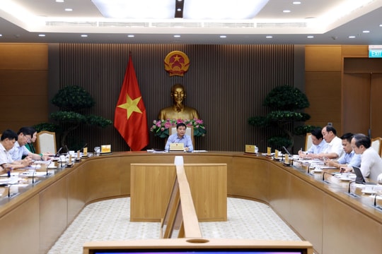 Phó Thủ tướng Nguyễn Văn Thắng: Phấn đấu 100% kết quả thủ tục hành chính được cấp bản điện tử