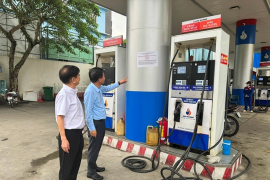 Tổng Công ty Dầu Việt Nam (PVOIL) bị phạt 130 triệu đồng