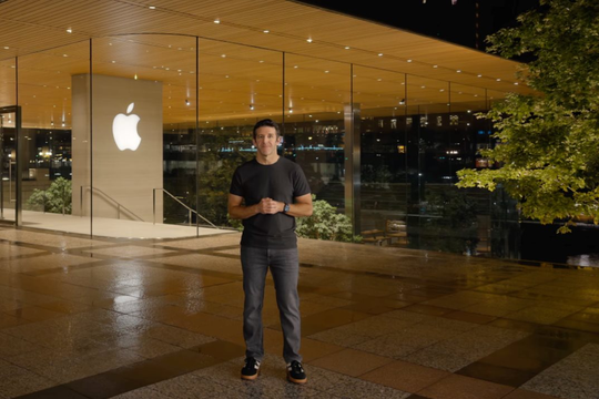 Cựu kỹ sư cơ khí 51 tuổi sẽ thay Tim Cook điều hành đế chế Apple trị giá 4.000 tỷ USD