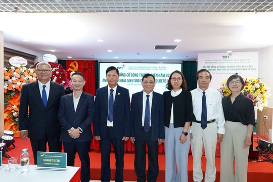 Ông Hoàng Tuyên - Chủ tịch Bệnh viện TNH từ nhiệm sau 14 năm giữ chức 