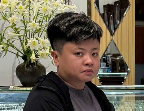 Công an kiểm tra giao dịch chuyển khoản 745 triệu đồng vào tài khoản Vietcombank với nội dung "mua vàng"