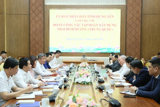 Tập đoàn Trung Quốc muốn đầu tư hạ tầng, cảng, thành phố thông minh và đường sắt đô thị tại tỉnh nhỏ nhất Việt Nam