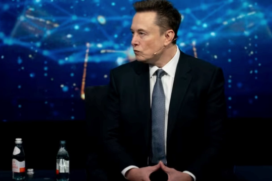 Tesla vừa làm 1 điều không tưởng, canh bạc tất tay chính thức bắt đầu!