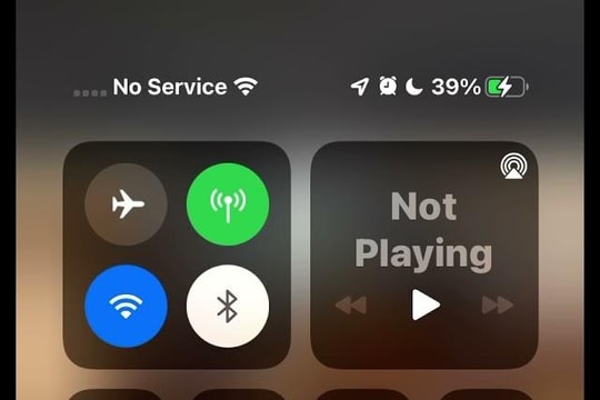 Điện thoại hiện lên dòng chữ này là biểu hiện bị chiếm đoạt SIM để xâm nhập tài khoản ngân hàng