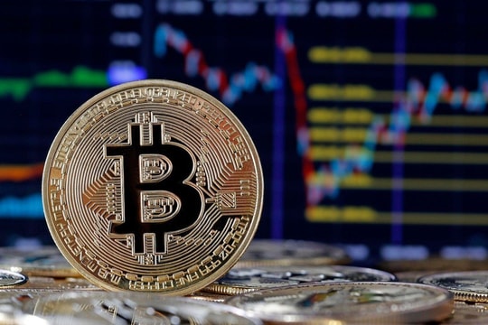 Loạt đại gia đổ tiền vào “miếng bánh” 200 tỷ USD, vì sao SSI rút khỏi cuộc đua tài sản số?