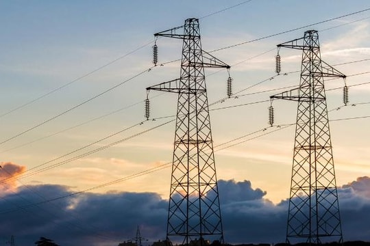 PC1, TV1, TV2, TV3 và loạt cổ phiếu ngành điện "có biến"