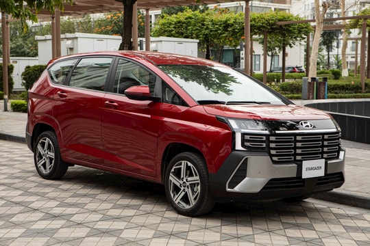 Mẫu MPV nhiều công nghệ nhất lại đang có giá tốt bậc nhất phân khúc 