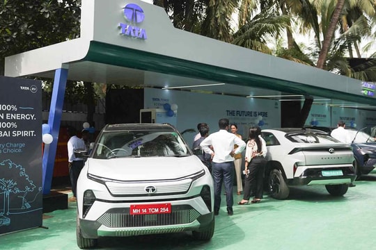 Cú nhảy vọt 82% giữa tâm bão năng lượng: Xe điện Ấn Độ đạt kỷ lục 233.246 chiếc