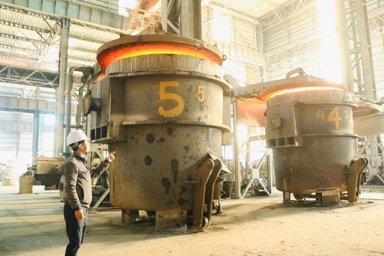 Hơn 1.000 công nhân trở lại nhà máy thép 6.000 tỷ, bóng dáng "vua thép" Hòa Phát tại một trong những mỏ quặng sắt lớn nhất Việt Nam