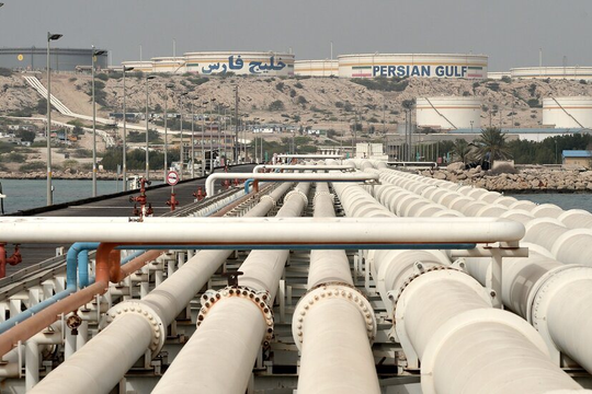 Hàng chục triệu thùng dầu ‘ế ẩm’ vì Mỹ, nước đang sở hữu hơn 200 tỷ thùng dầu gấp rút tìm cách cứu nguy