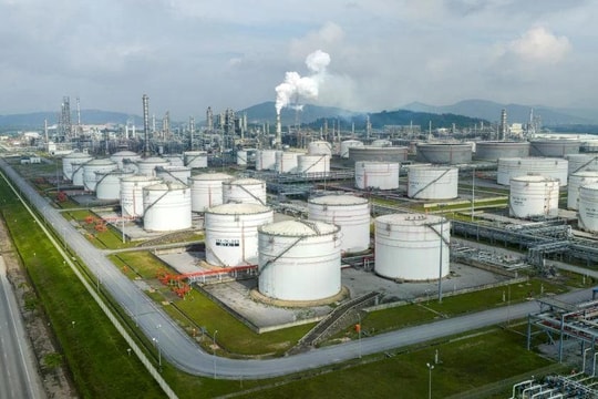 Né Hormuz, 4 triệu thùng dầu được 1 đại gia Nhật Bản mang về nhà máy Lọc hóa dầu Nghi Sơn của Việt Nam