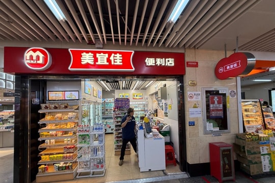Cơn địa chấn trên thị trường bán lẻ: 'Vua cửa hàng tiện lợi' Trung Quốc với 40.000 điểm bán đổ bộ Việt Nam