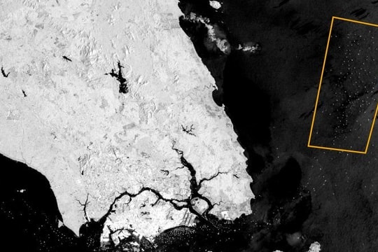 Phát hiện một loạt tàu chở dầu đột ngột dừng tại vùng biển Đông Nam Á, tắt tín hiệu rồi bật lại, bí mật làm một việc cho Iran