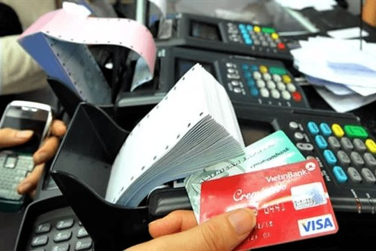 Vì sao quẹt thẻ ngân hàng thanh toán đúng chỗ nhưng bạn không được hoàn tiền như quảng cáo?