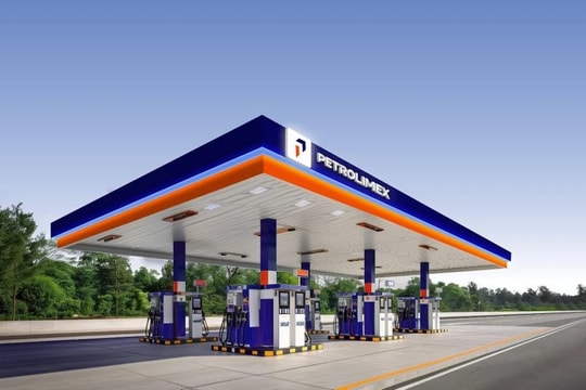 Petrolimex tồn kho kỷ lục gần 30.000 tỷ đồng, bất ngờ giá trị hàng mua đang đi đường