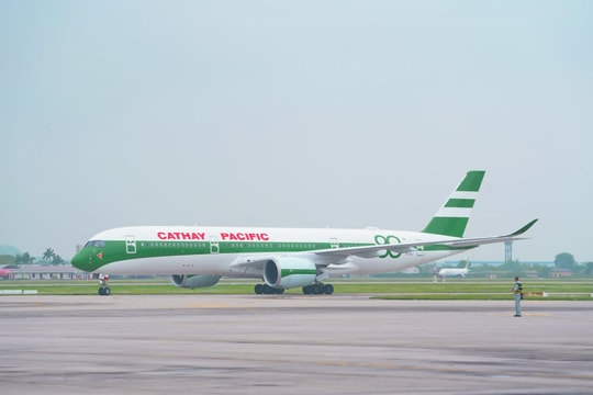 Lần đầu tiên Cathay Pacific mang chiếc máy bay đặc biệt này đến Hà Nội