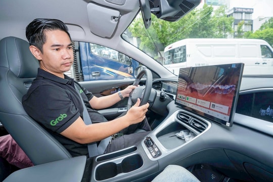 Grab bắt tay Tasco Auto 