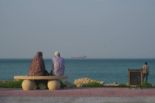 Iran ra quy định mới ở eo biển Hormuz