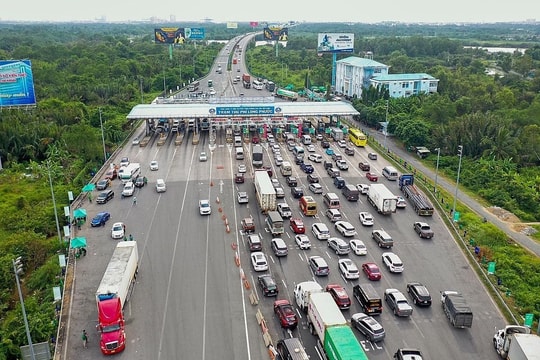 Đi sau thế giới 35 năm nhưng vẫn tạo kỷ lục chưa từng có chỉ trong 50 ngày, khẳng định làm chủ công nghệ hiện đại hàng đầu thế giới